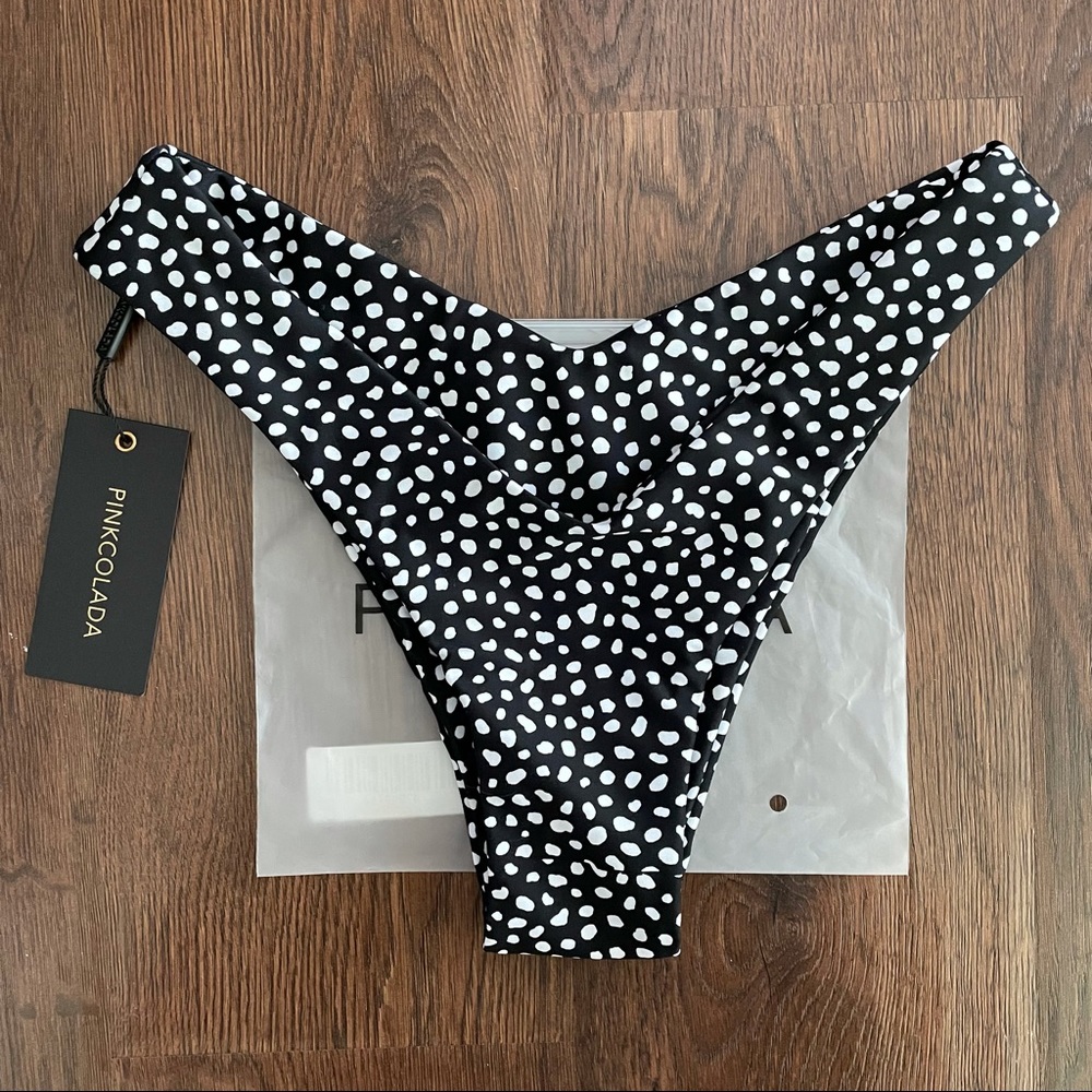 NWT PINKCOLADA Maldives Bikini Bottom Black Tochki